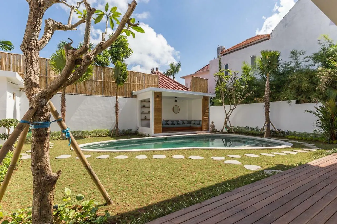 Villa Jamu Seminyak Indonesien